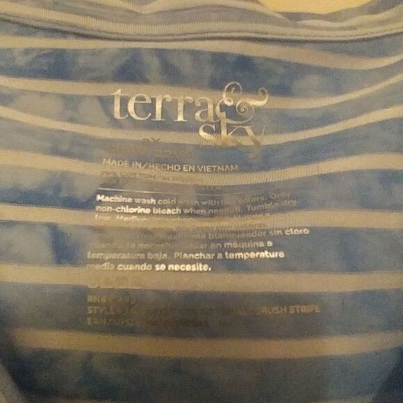 Terra & Sky Notched Neck Blue Striped Tee New with Tags Size 2X - Picture 2 of 5
